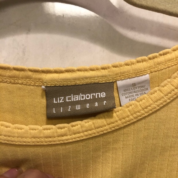 Ribbed Top - Picture 2 of 3